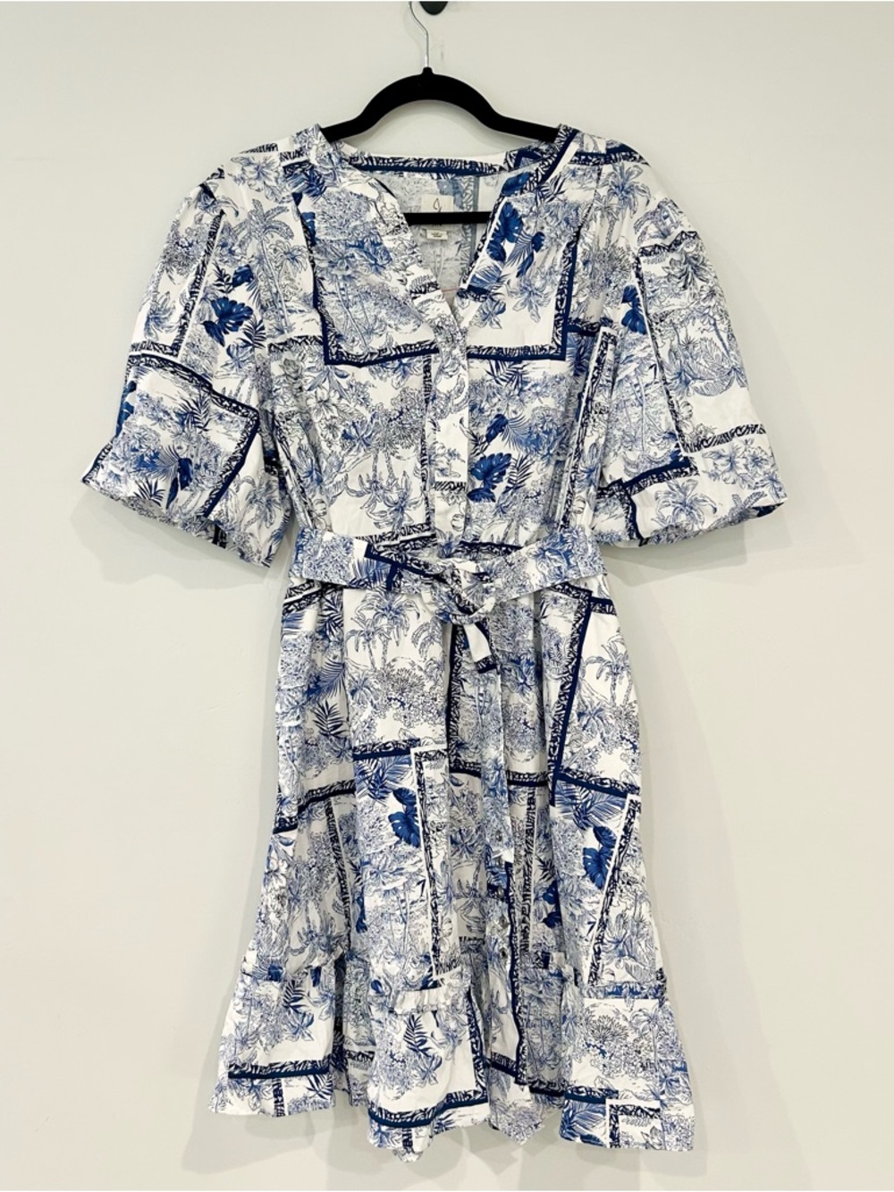 Josie NWOT Blue and White Printed Midi Dress with Belt Waist and Ruffle Detail